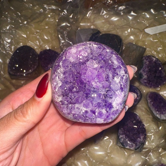 amethyst clusters - Picture 2 of 4